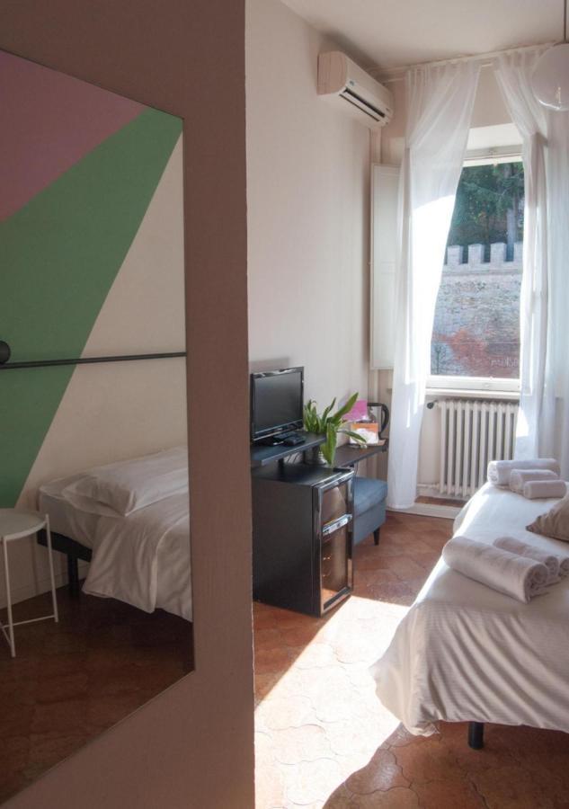 Hotel Cappello Чезена Екстериор снимка