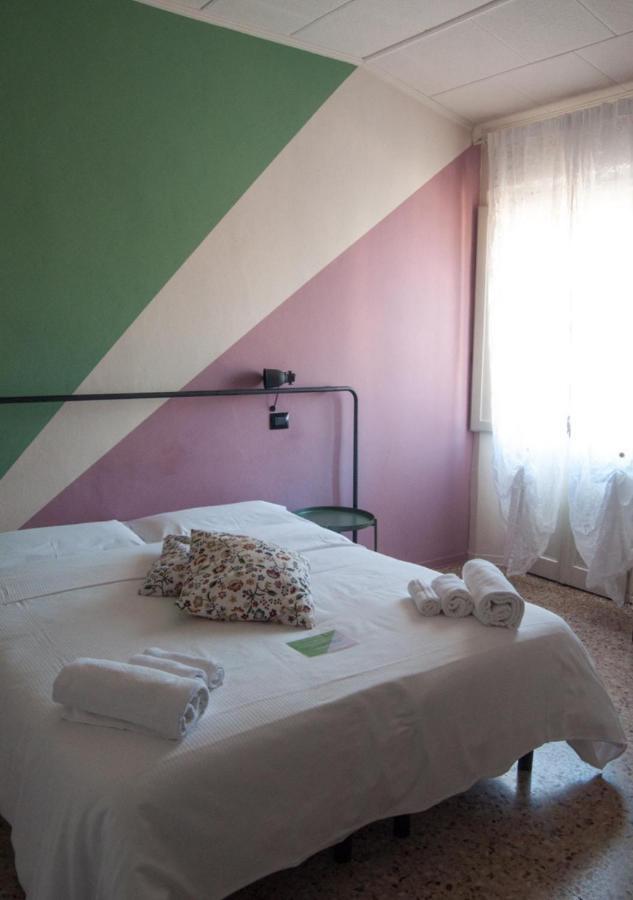 Hotel Cappello Чезена Екстериор снимка