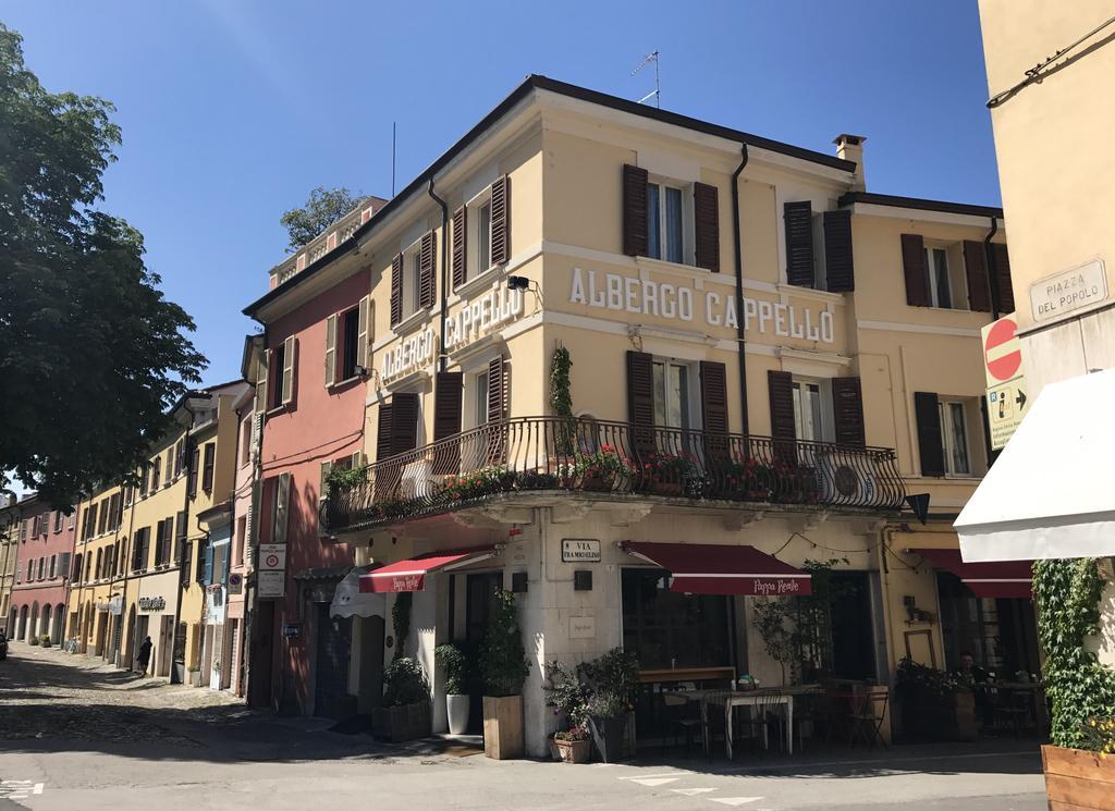 Hotel Cappello Чезена Екстериор снимка